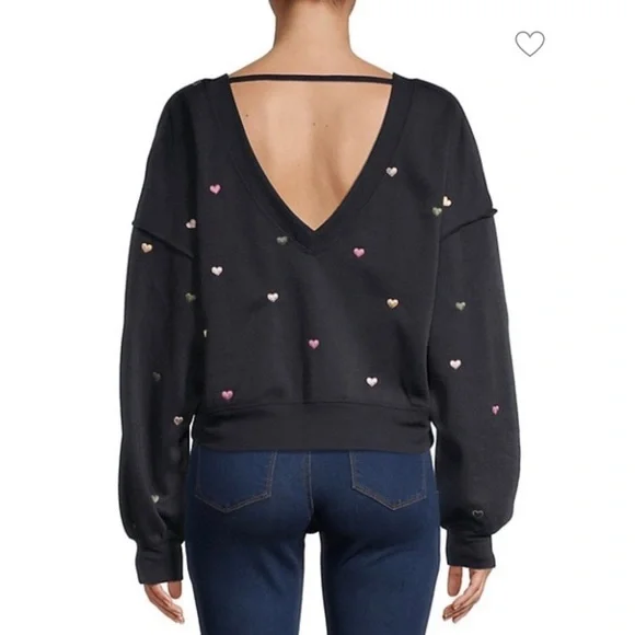 Embroidered Hearts Black Cropped Sweatshirt Pullover Nwt - Picture 2 of 7